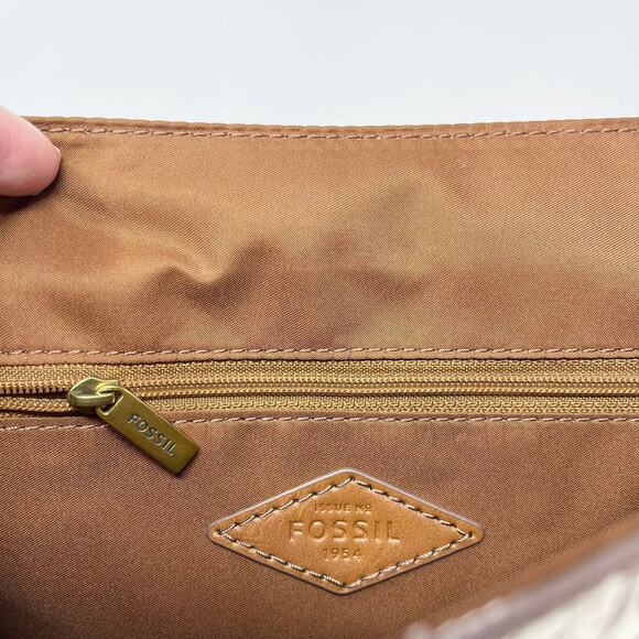 Fossil Claire Cream Signature Flap Backpack Tan Trim Faux Leather - Picture 8 of 11